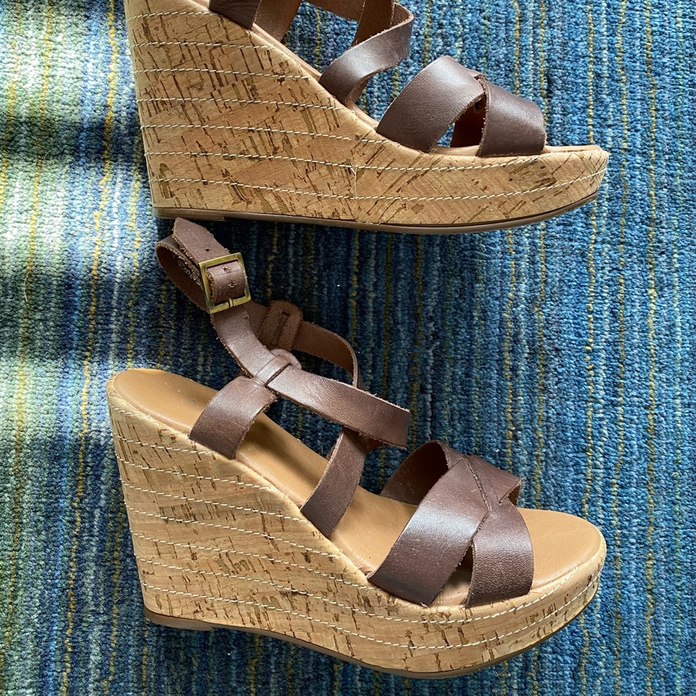 Aldo brown leather wedges